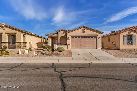 8622 N Lodgepole Pine Trl, Tucson, AZ 85743
