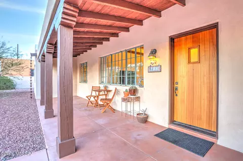115 S Irving Ave, Tucson, AZ 85711