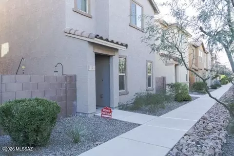 1121 E Ascent St, Tucson, AZ 85719