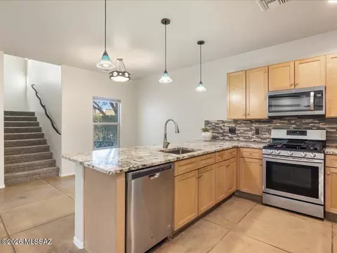 5331 S Civano Blvd, Tucson, AZ 85747 photo 9