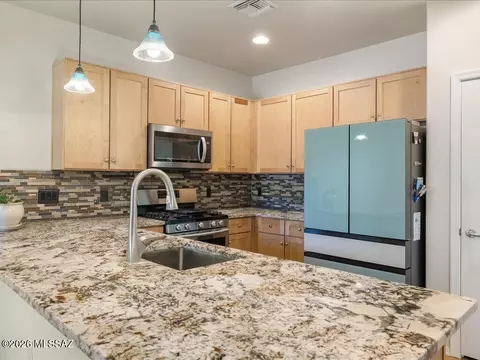 5331 S Civano Blvd, Tucson, AZ 85747 photo 8