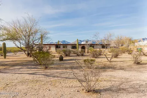 9421 E Indio Pl, Tucson, AZ 85749