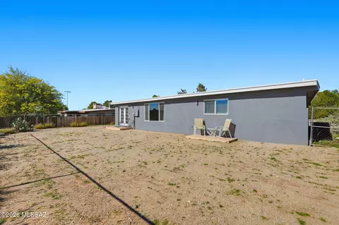 Exterior - 8932 E 39th St, Tucson, AZ 85730 photo 4 of 5
