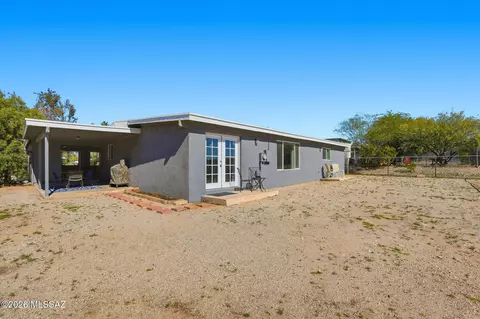 Exterior - 8932 E 39th St, Tucson, AZ 85730 photo 3 of 5