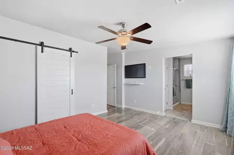 Bedroom - 8932 E 39th St, Tucson, AZ 85730 photo 1 of 5