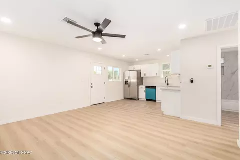Living - 3770 E 27th St, Tucson, AZ 85713 photo 2 of 3