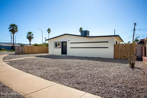 Other - 3770 E 27th St, Tucson, AZ 85713 photo 2 of 7