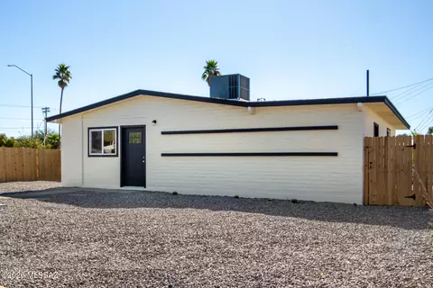 Exterior - 3770 E 27th St, Tucson, AZ 85713 photo 2 of 8
