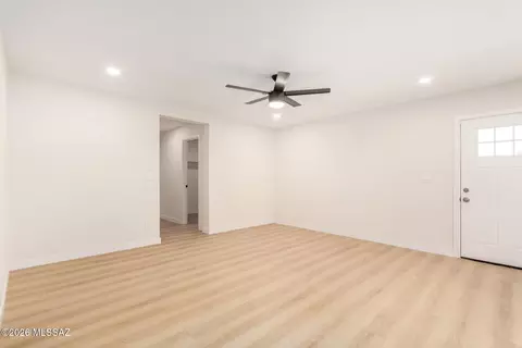 Living - 3770 E 27th St, Tucson, AZ 85713 photo 3 of 3