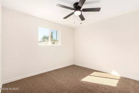 Bedroom - 3770 E 27th St, Tucson, AZ 85713 photo 6 of 7