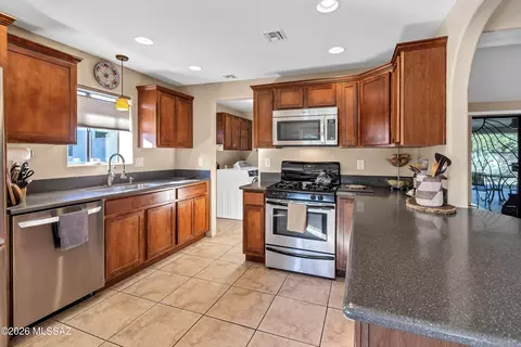 2205 E Hampton St, Tucson, AZ 85719 photo 12