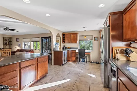 2205 E Hampton St, Tucson, AZ 85719 photo 13