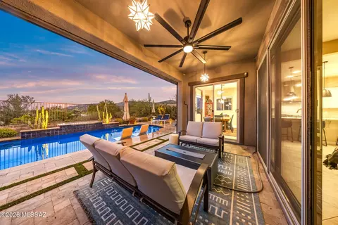 7104 W Foothills Acacia Pl, Marana, AZ 85658