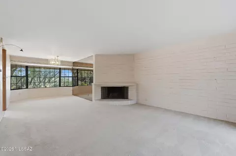Living - 610 E Cambridge Dr, Tucson, AZ 85704 photo 1 of 6