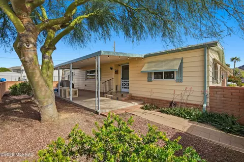 5666 W Tumbling F St, Tucson, AZ 85713