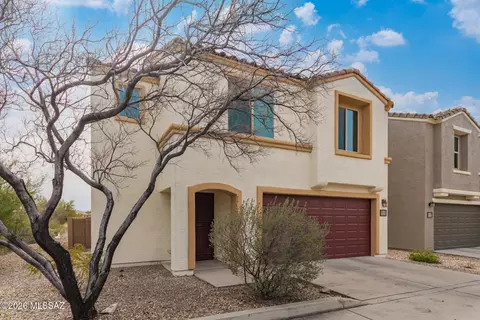 Exterior - 5753 S Ladyslipper Pl, Tucson, AZ 85747 photo 2 of 6