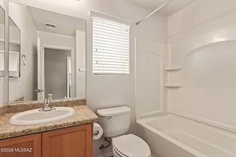 Bath - 5753 S Ladyslipper Pl, Tucson, AZ 85747 photo 4 of 4