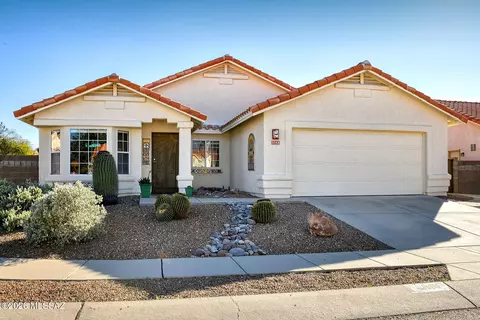 Exterior - 8088 E Gary Ct, Tucson, AZ 85715 photo 4 of 11