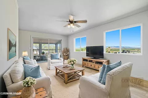 Living - 487 E Patrick Dr, Benson, AZ 85602 photo 2 of 5