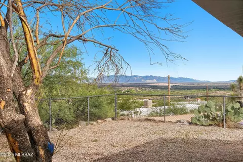 Exterior - 487 E Patrick Dr, Benson, AZ 85602 photo 8 of 9
