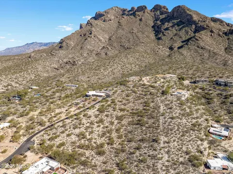 520 Eden Pl, Oro Valley, AZ 85704