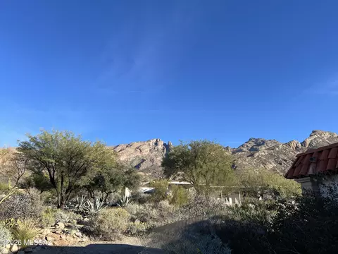 6730 N Cocopas Rd, Tucson, AZ 85718