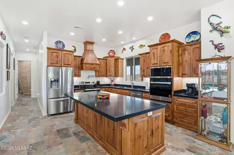 162 Lado De Loma Dr, Patagonia, AZ 85624