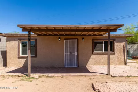 2429 E Cameron Vis, Tucson, AZ 85713