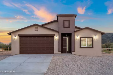 7863 S Cardinal Ave, Tucson, AZ 85746