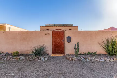 2716 E 6th St, Tucson, AZ 85716