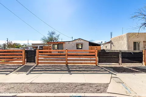 411 W 35th St, Tucson, AZ 85713