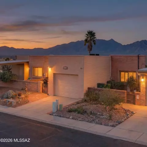 1505 W Via Del Jarrito, Green Valley, AZ 85622