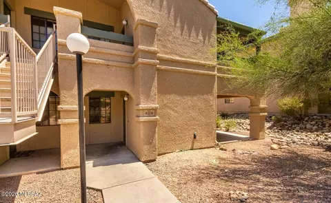 101 S Players Club Dr #4104, Tucson, AZ 85745