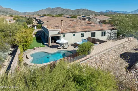 6640 W Whispering Windmill Ln, Marana, AZ 85658