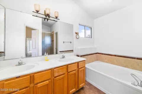 Bath - 8030 E Hampton Dr, Tucson, AZ 85715 photo 2 of 3