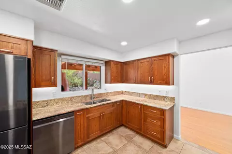 Kitchen - 8030 E Hampton Dr, Tucson, AZ 85715 photo 1 of 8