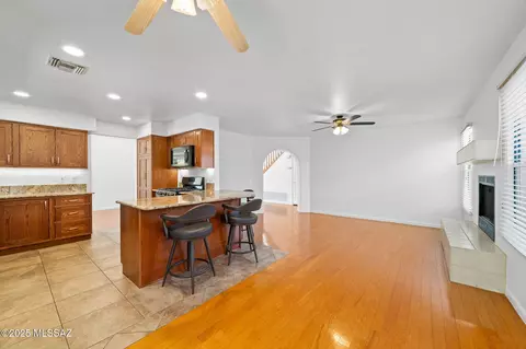 Kitchen - 8030 E Hampton Dr, Tucson, AZ 85715 photo 8 of 8