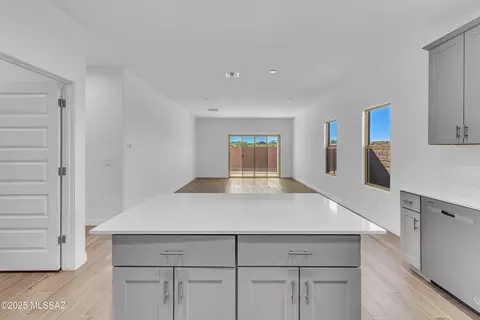 14108 E Canidae Dr, Vail, AZ 85641 photo 3
