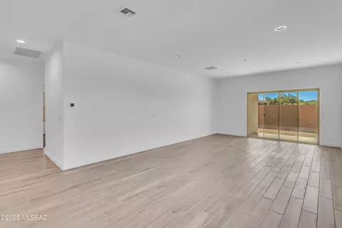 14108 E Canidae Dr, Vail, AZ 85641 photo 11