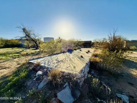 16311 W Honeysuckle View Ln, Tucson, AZ 85735