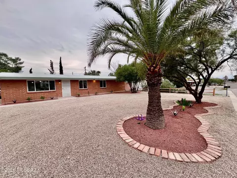 6808 E Koralee St, Tucson, AZ 85710