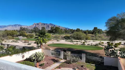 8556 N Arnold Palmer Dr, Tucson, AZ 85742