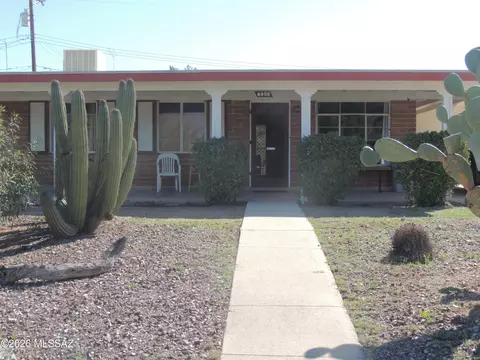 6956 E Luana Dr, Tucson, AZ 85710