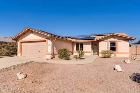 9611 E Caldwell Dr, Tucson, AZ 85747