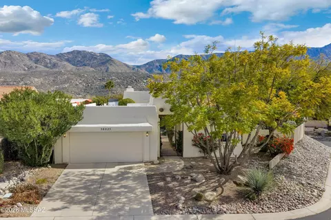38025 S Eagle Dr, Tucson, AZ 85739