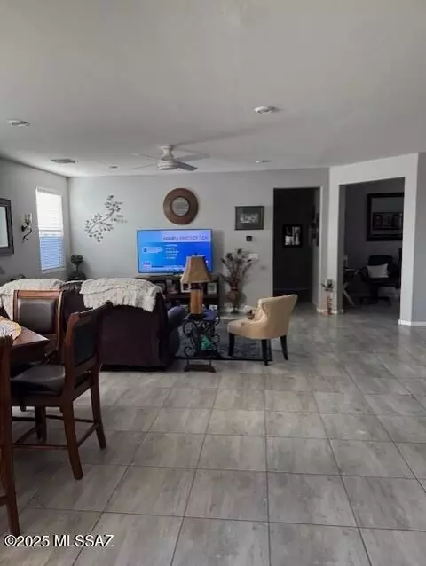 2128 W Ephesus Ct, Tucson, AZ 85742