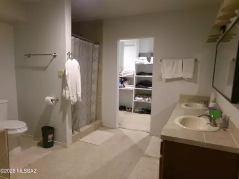 Bath - 3514 N Keeling Ln, Willcox, AZ 85643 photo 4 of 9