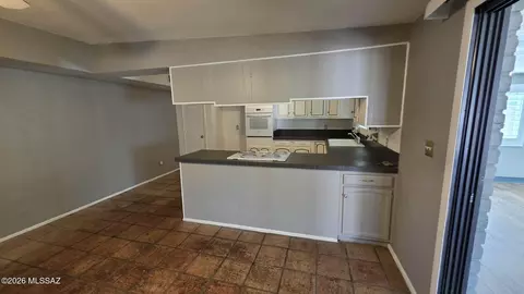 Other - 3021 W Vande Loo St, Tucson, AZ 85746 photo 3 of 8