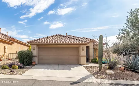 5388 W Winding Desert Dr, Marana, AZ 85658