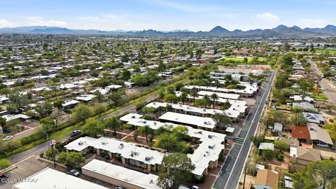 View/Area - 3017 E 17th St, Tucson, AZ 85716 photo 3 of 5